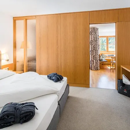 阿德勒达米尔斯酒店 达米尔斯