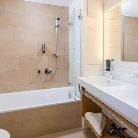 酒店 阿德勒达米尔斯酒店 4*