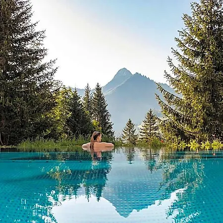 Adler Hotell 4*