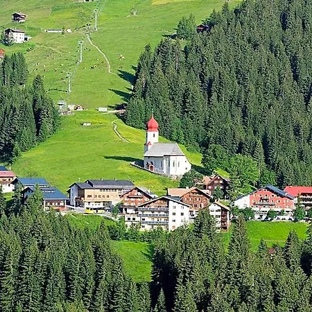 Adler Hotell 4*