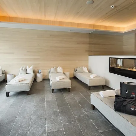 阿德勒达米尔斯酒店 酒店