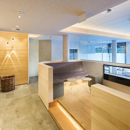 阿德勒达米尔斯酒店 4* 达米尔斯