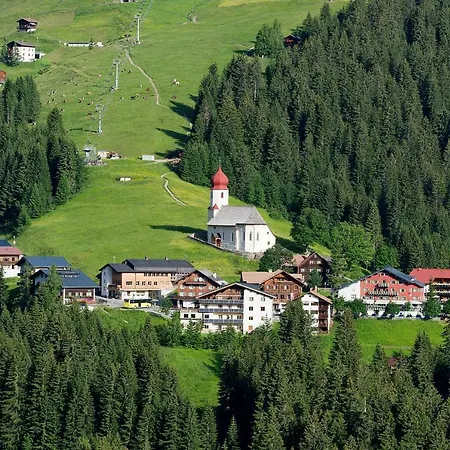 酒店 阿德勒达米尔斯酒店